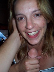 Rough dude fucks his girlfriend`s pussy after sweet blowjob