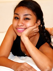 Petite Filipina gives eye-watering deepthroat blowjob to white guy